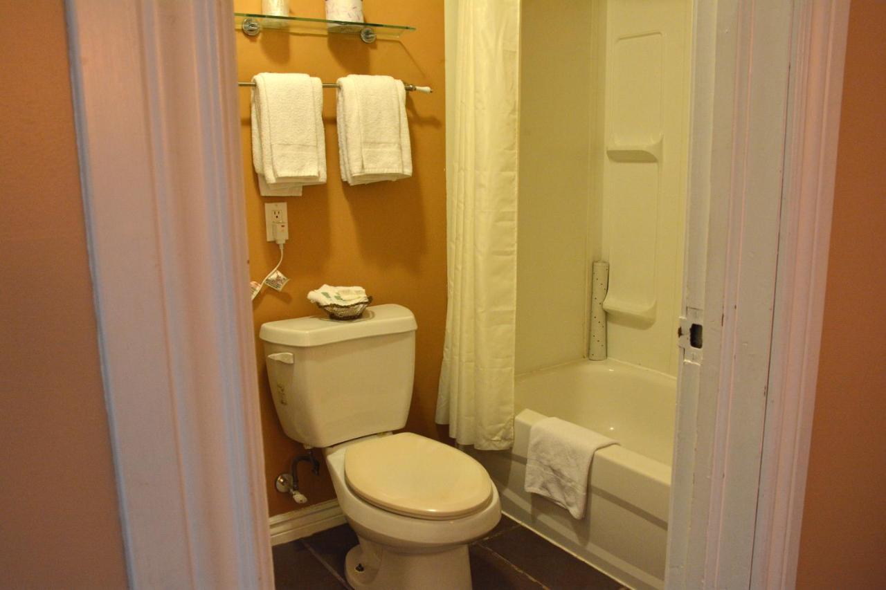 Bracebridge Inn Esterno foto
